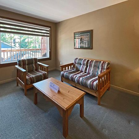 The Grand Tappattoo Resort, Ascend Hotel Collection Otter Lake 외부 사진