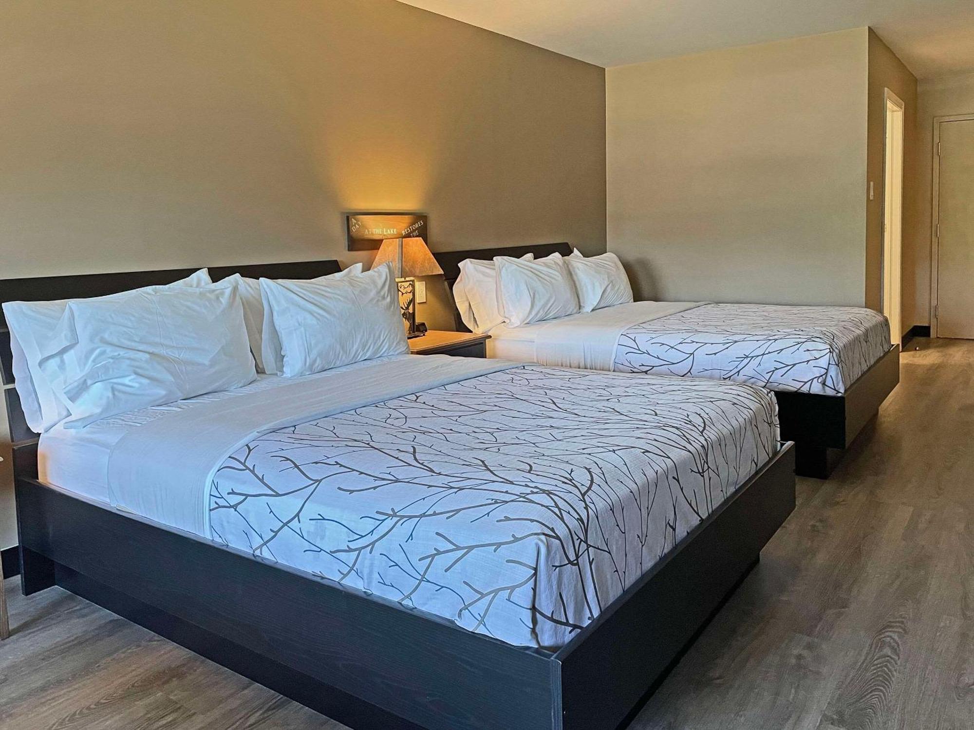 The Grand Tappattoo Resort, Ascend Hotel Collection Otter Lake 외부 사진