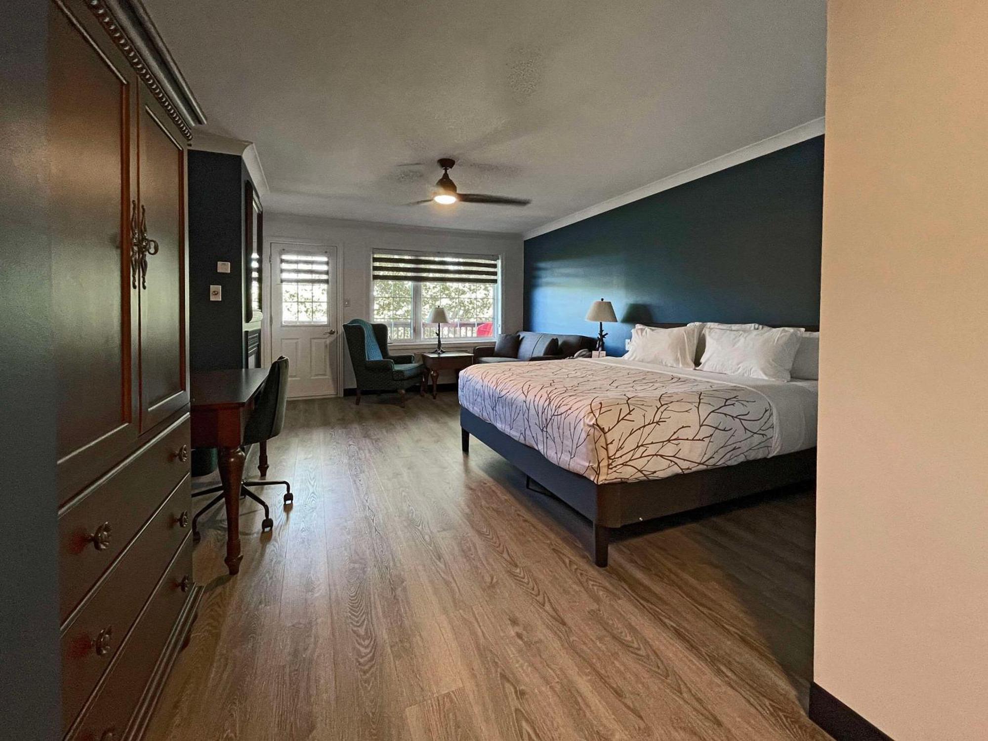 The Grand Tappattoo Resort, Ascend Hotel Collection Otter Lake 외부 사진