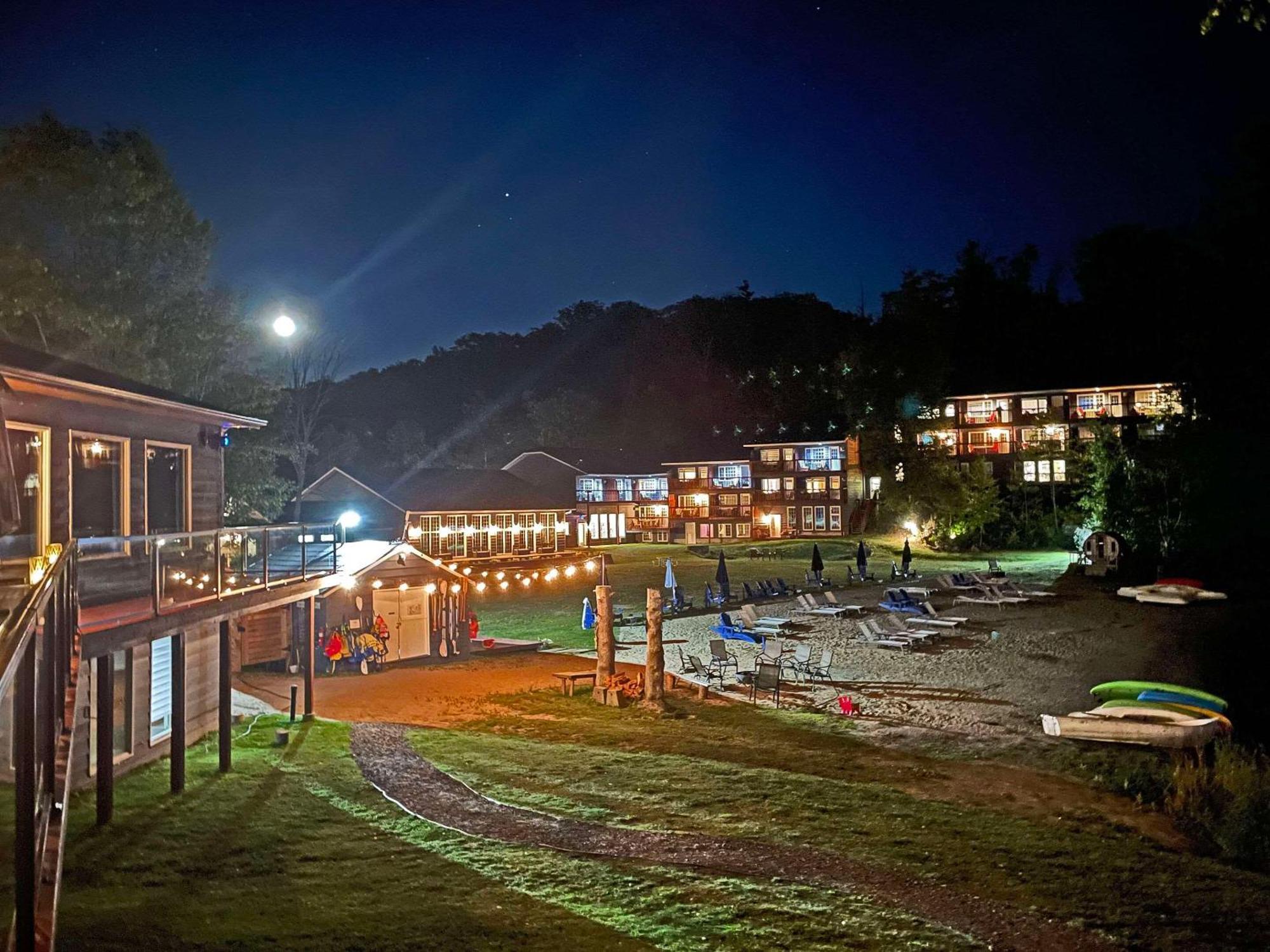 The Grand Tappattoo Resort, Ascend Hotel Collection Otter Lake 외부 사진